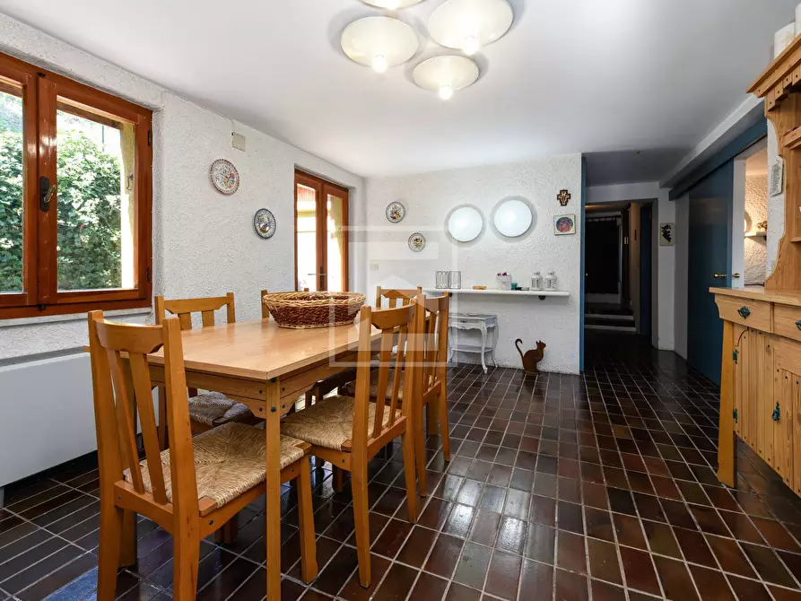 Immagine 10 di Villa in vendita  in Via Pegol 8 a Calvagese Della Riviera