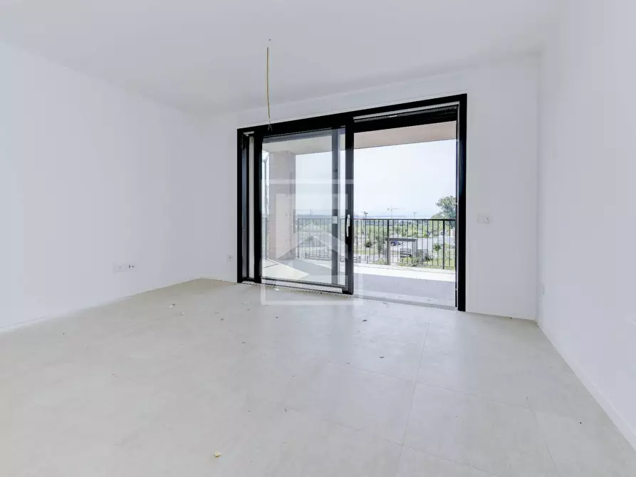 Immagine 17 di Appartamento in vendita  in VIA FORTE FENILAZZO 4 a Castelnuovo Del Garda