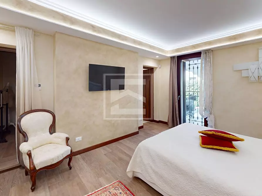 Immagine 14 di Villa in vendita  in Via Tommaso dal Molin 45 a Desenzano Del Garda