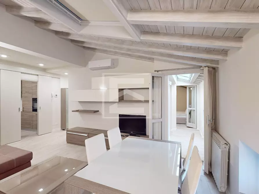 Immagine 21 di Villa in vendita  in Via Tommaso dal Molin 45 a Desenzano Del Garda