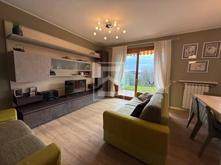 Immagine 3 di Villetta a schiera in vendita  in Via Cavalier Giovanni Leali 19 a Polpenazze Del Garda