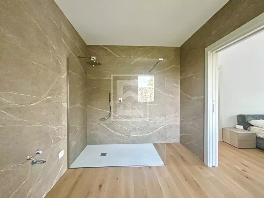 Immagine 20 di Villa in vendita  in Via Talina a Padenghe Sul Garda