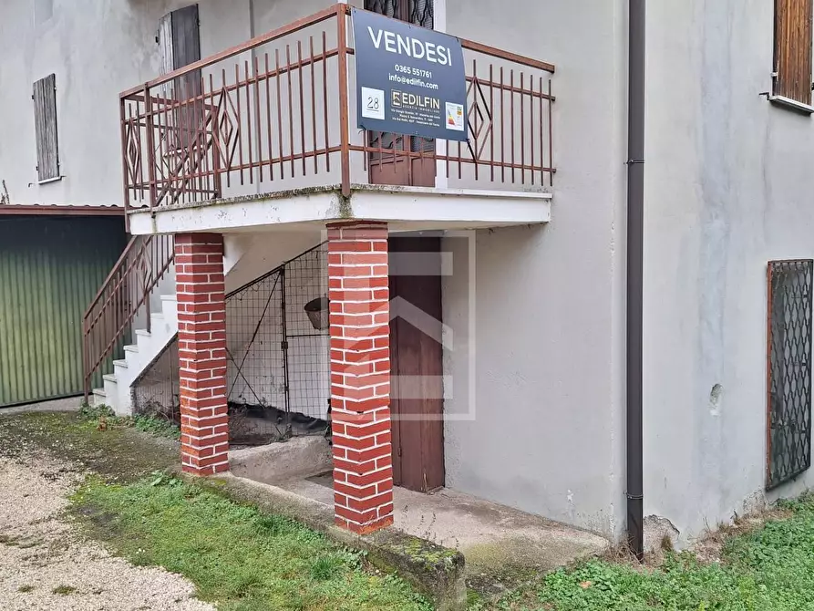 Immagine 3 di Casa semindipendente in vendita  in Via Provinciale 8 a Calvagese Della Riviera