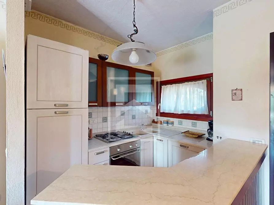 Immagine 8 di Appartamento in vendita  in Località Sermana 1 a Peschiera Del Garda