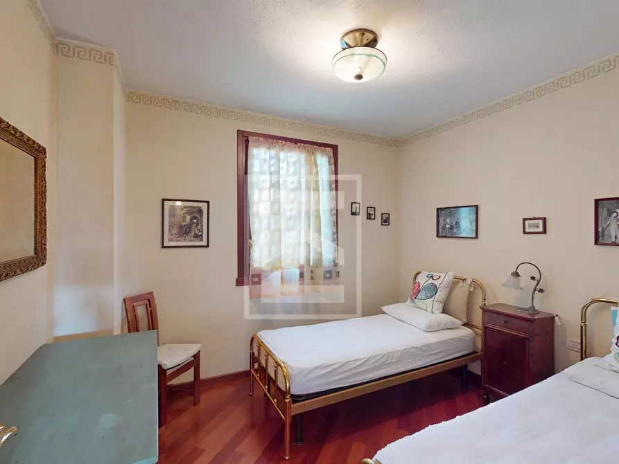 Immagine 16 di Appartamento in vendita  in Località Sermana 1 a Peschiera Del Garda