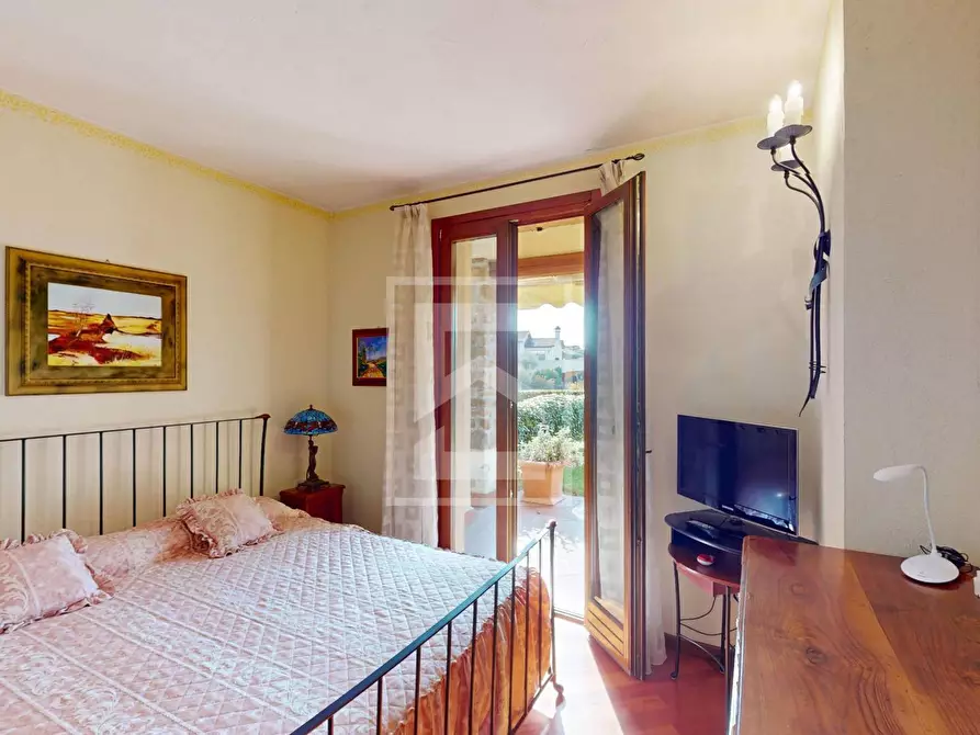 Immagine 26 di Appartamento in vendita  in Località Sermana 1 a Peschiera Del Garda