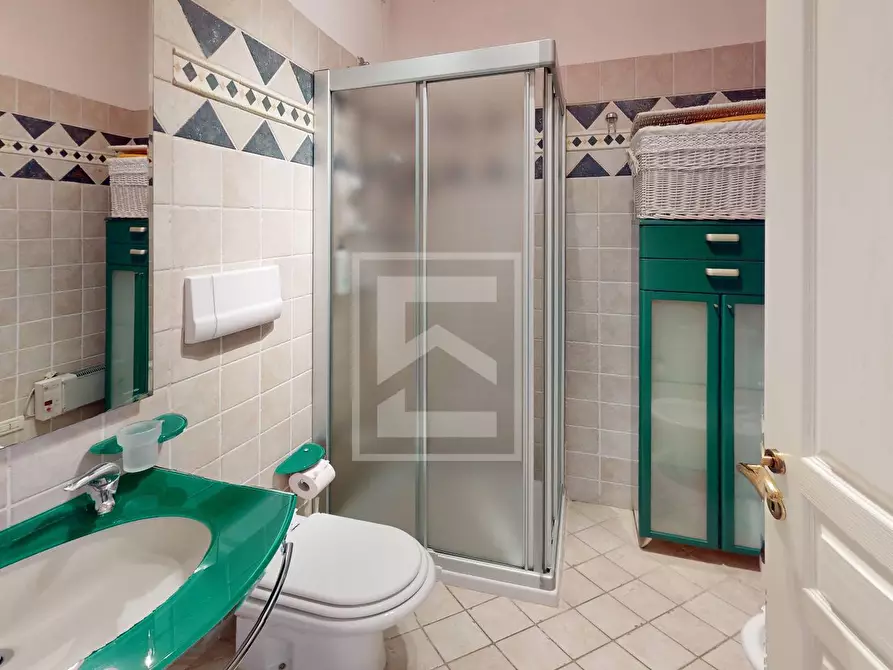 Immagine 22 di Appartamento in vendita  in Località Sermana 1 a Peschiera Del Garda