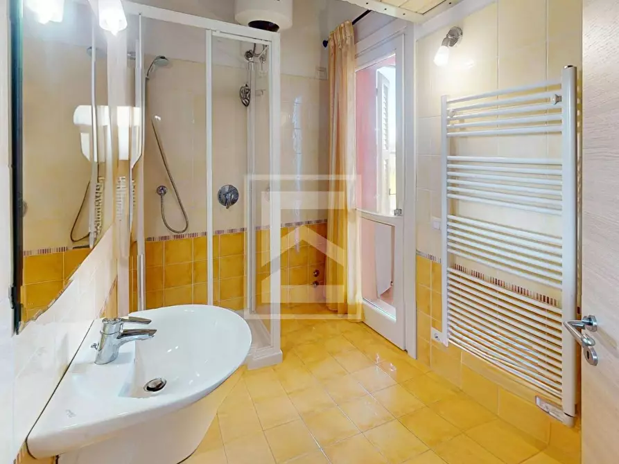 Immagine 9 di Appartamento in vendita  in via dei colli a Manerba Del Garda