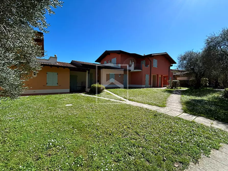 Immagine 26 di Appartamento in vendita  in via dei colli a Manerba Del Garda