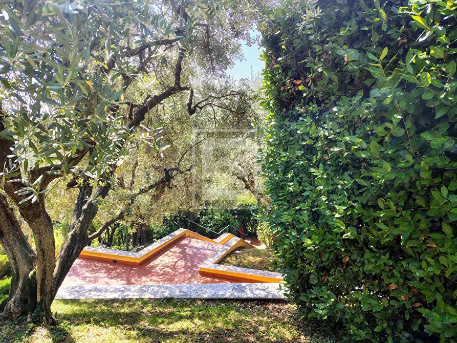 Immagine 47 di Appartamento in vendita  in Via Sotto raso 32 a Polpenazze Del Garda