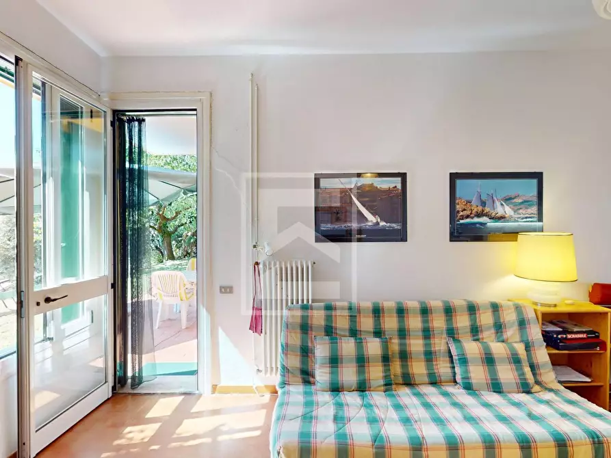 Immagine 10 di Appartamento in vendita  in Via Sotto raso 32 a Polpenazze Del Garda