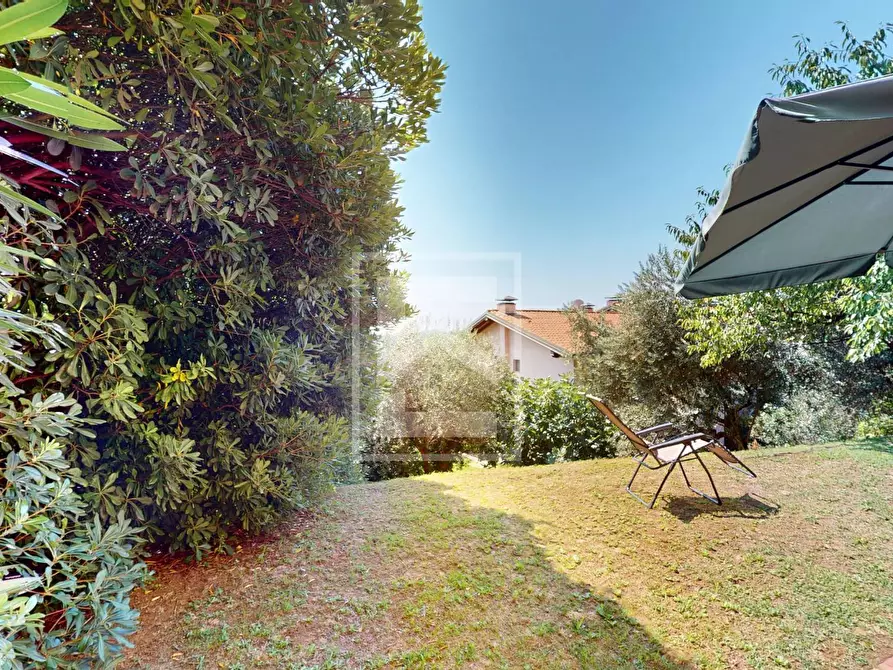 Immagine 36 di Appartamento in vendita  in Via Sotto raso 32 a Polpenazze Del Garda