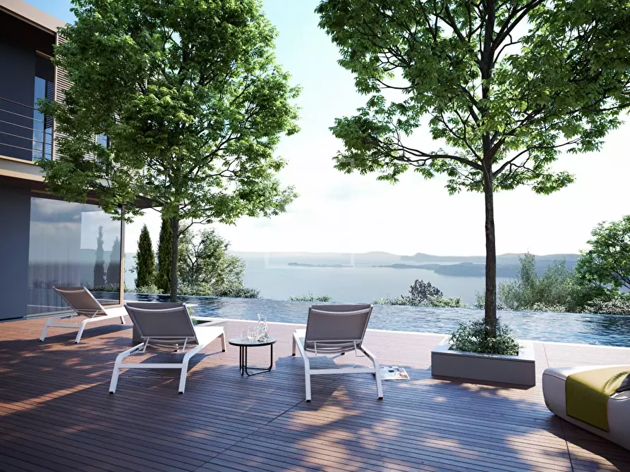 Immagine 4 di Villa in vendita  in Via Panoramica a Gardone Riviera