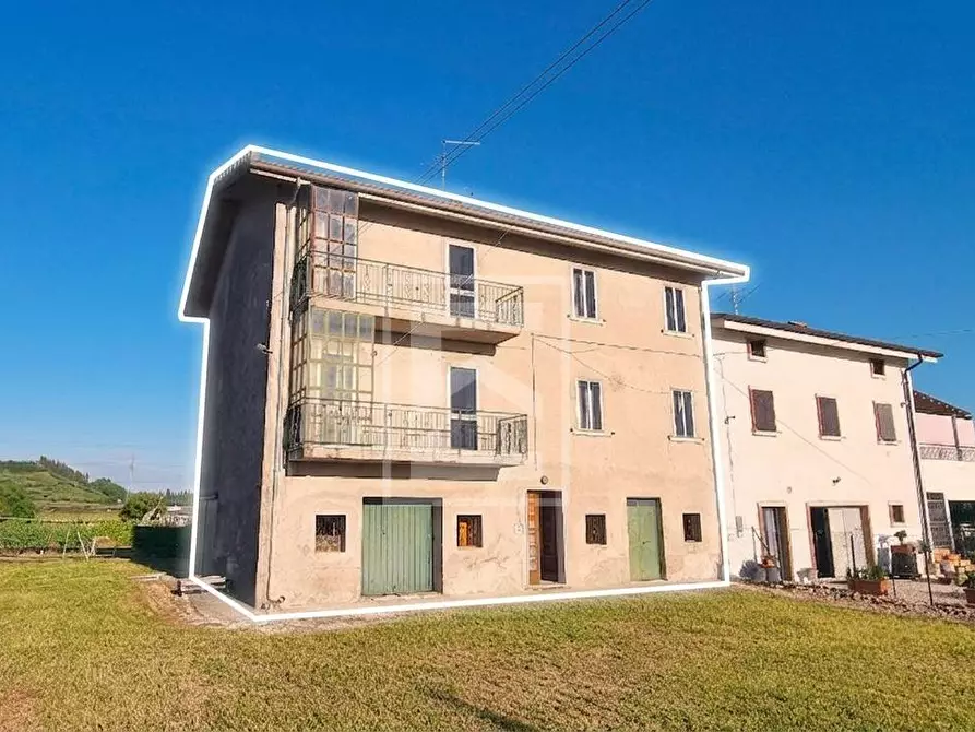 Immagine 5 di Rustico / casale in vendita  in Località Pozzoi a Cavaion Veronese