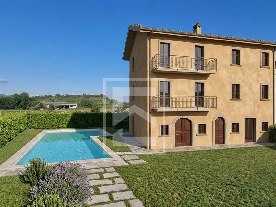 Immagine 26 di Rustico / casale in vendita  in Località Pozzoi a Cavaion Veronese