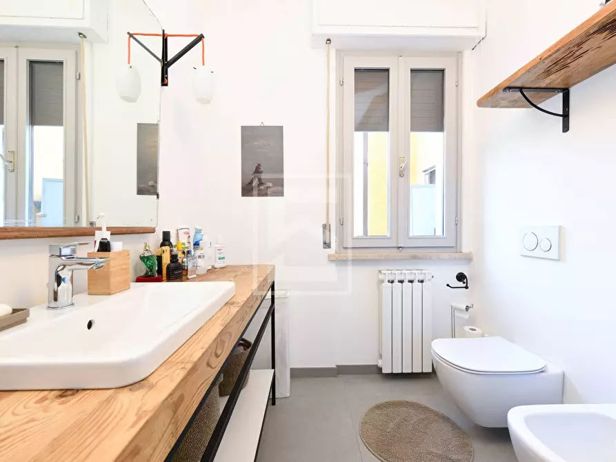 Immagine 18 di Appartamento in vendita  in VIA SAN MARTINO DELLA BATTAGLIA a Sirmione