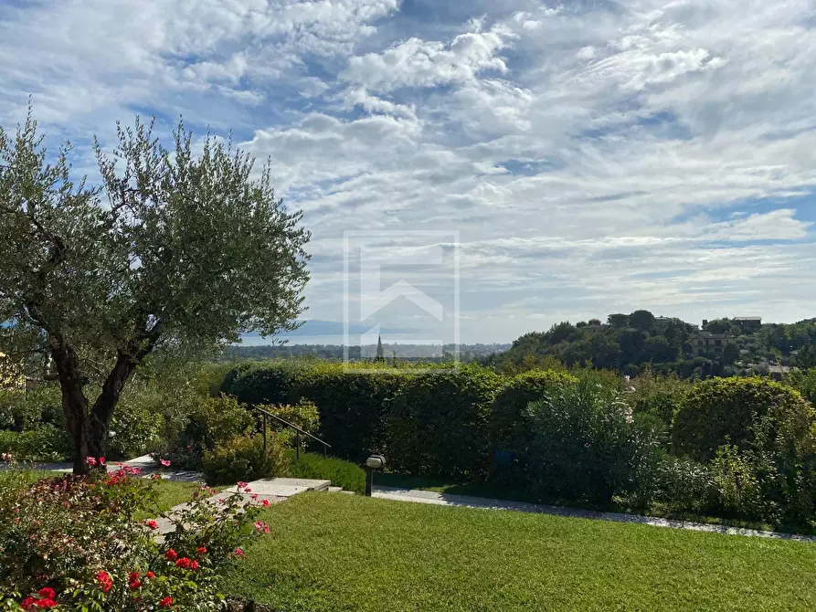 Immagine 12 di Appartamento in vendita  in via ciucani 17 a Soiano Del Lago