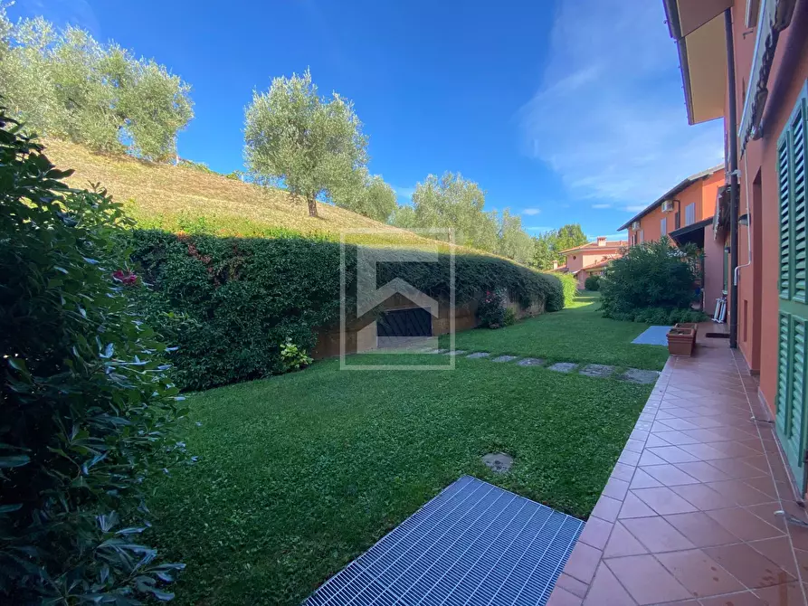 Immagine 11 di Appartamento in vendita  in via ciucani 17 a Soiano Del Lago