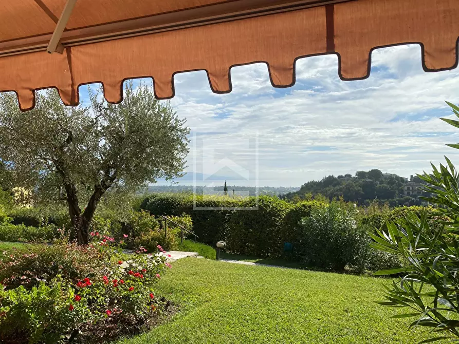 Immagine 1 di Appartamento in vendita  in via ciucani 17 a Soiano Del Lago