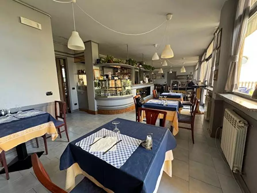 Immagine 12 di Locale commerciale in vendita  in via torradello 7 a Alagna