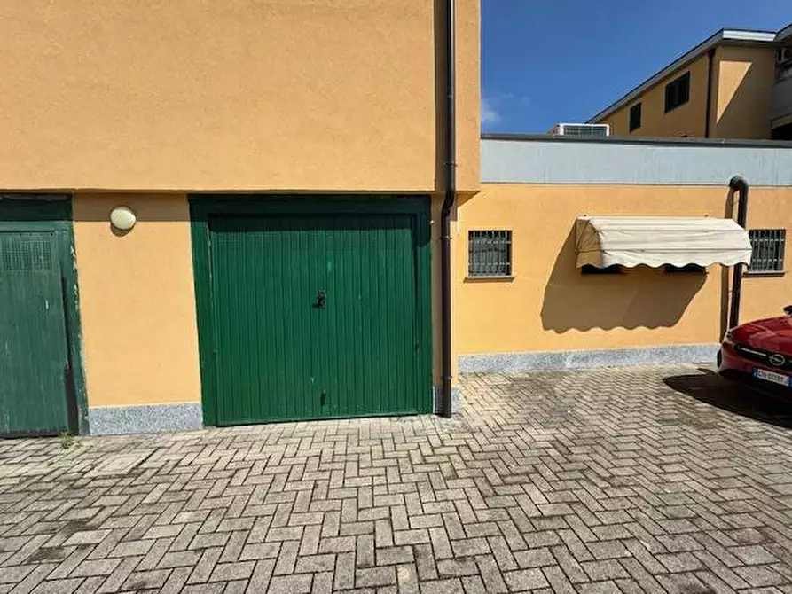 Immagine 30 di Locale commerciale in vendita  in via torradello 7 a Alagna