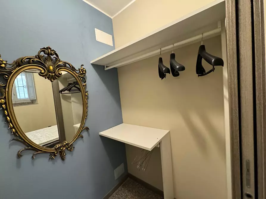 Immagine 10 di Appartamento in affitto  in Piazza Castello a Pavia