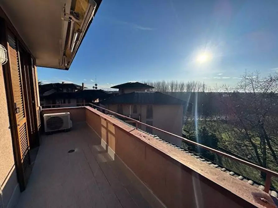 Immagine 9 di Appartamento in affitto  in Via Moruzzi a Pavia