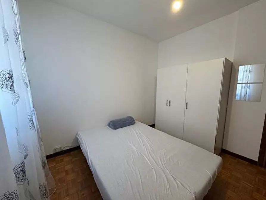 Immagine 16 di Appartamento in affitto  in Via Moruzzi a Pavia