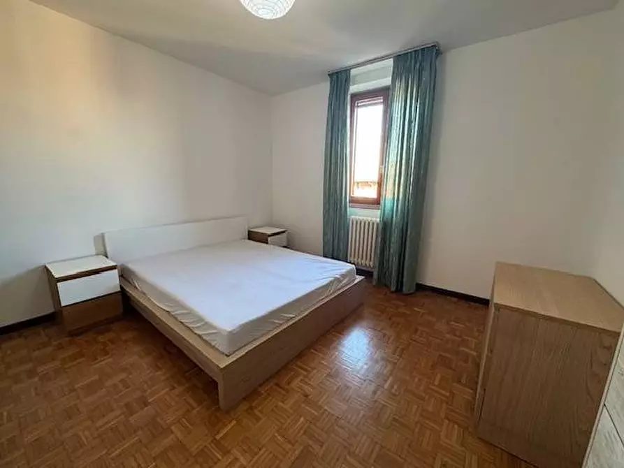 Immagine 23 di Appartamento in affitto  in Via Moruzzi a Pavia