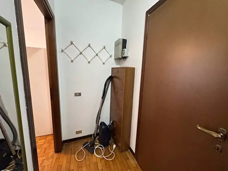 Immagine 32 di Appartamento in affitto  in Via Moruzzi a Pavia