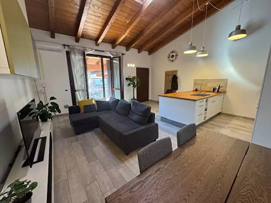 Immagine 2 di Appartamento in affitto  in via colombarolo 7 a San Martino Siccomario