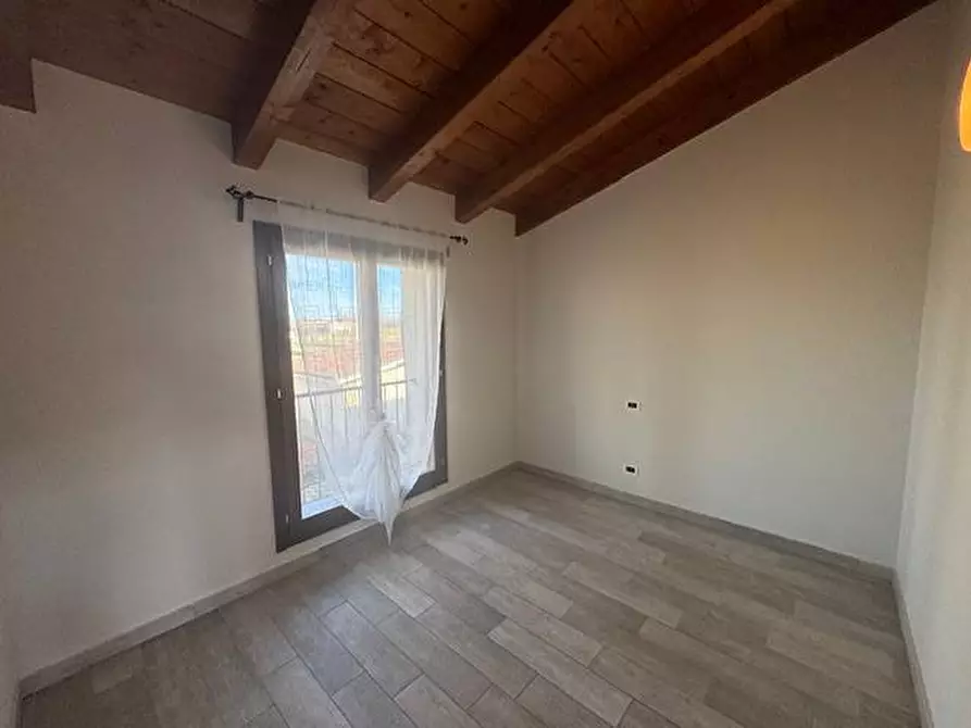 Immagine 12 di Appartamento in affitto  in via colombarolo 7 a San Martino Siccomario