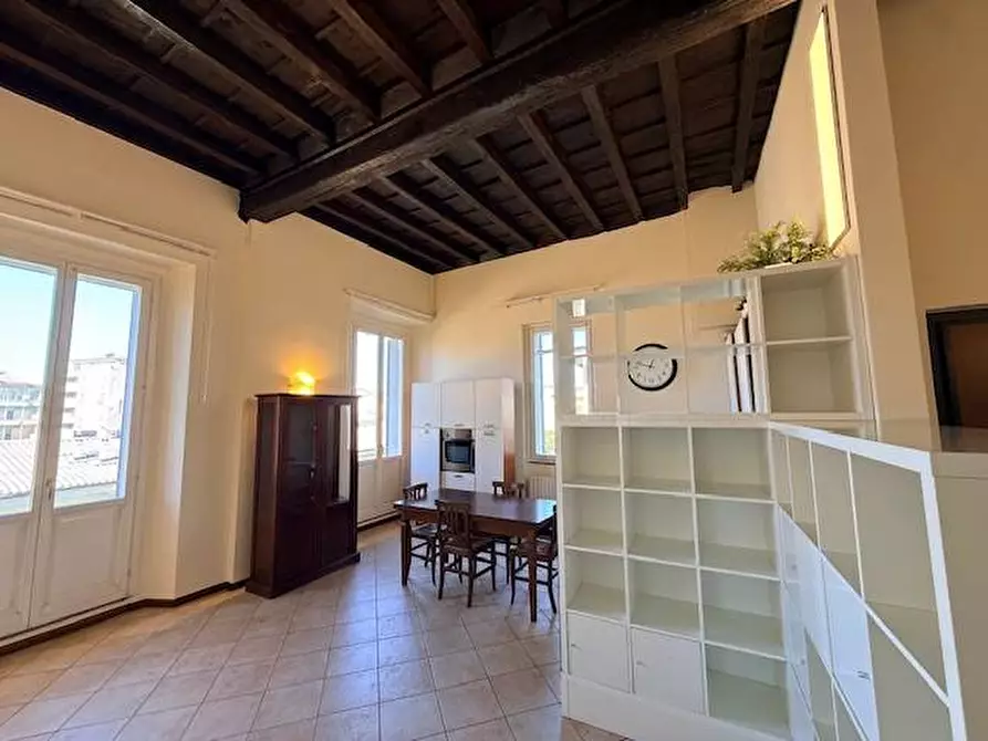 Immagine 3 di Appartamento in affitto  in VIA AZZARIO 19 a Pavia