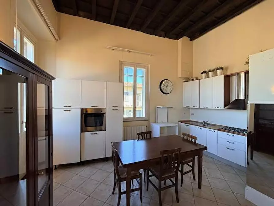 Immagine 4 di Appartamento in affitto  in VIA AZZARIO 19 a Pavia