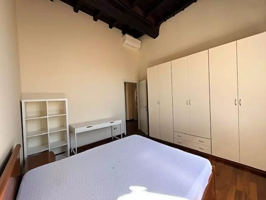 Immagine 11 di Appartamento in affitto  in VIA AZZARIO 19 a Pavia