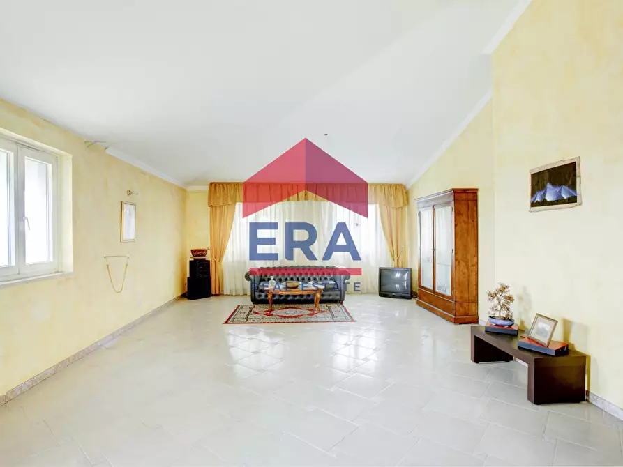 Immagine 36 di Villa in vendita  in via di valle caia 2 a Ardea