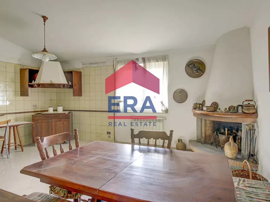 Immagine 41 di Villa in vendita  in via di valle caia 2 a Ardea