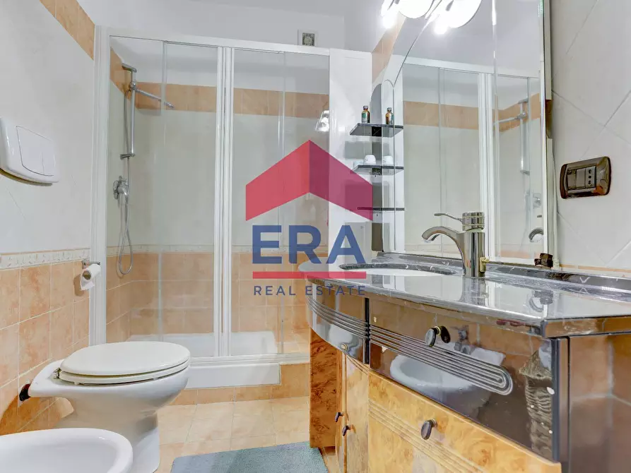 Immagine 17 di Casa semindipendente in vendita  in Via Treviso a Pomezia