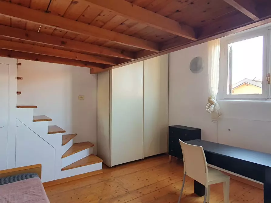 Immagine 9 di Appartamento in affitto  in via melzo 16 a Milano