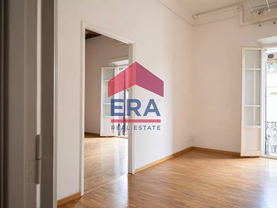 Immagine 11 di Appartamento in vendita  in Via Agostino Depretis 86 a Roma