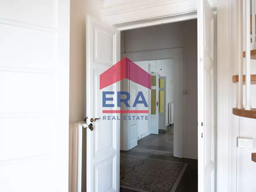 Immagine 14 di Appartamento in vendita  in Via Agostino Depretis 86 a Roma