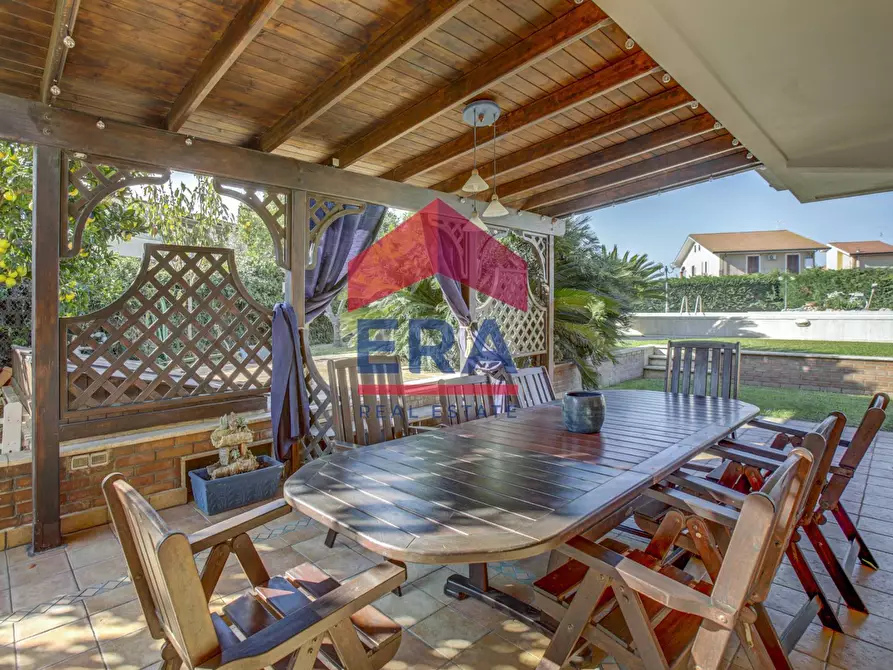 Immagine 29 di Villa in vendita  in Via Monreale 25 a Ardea