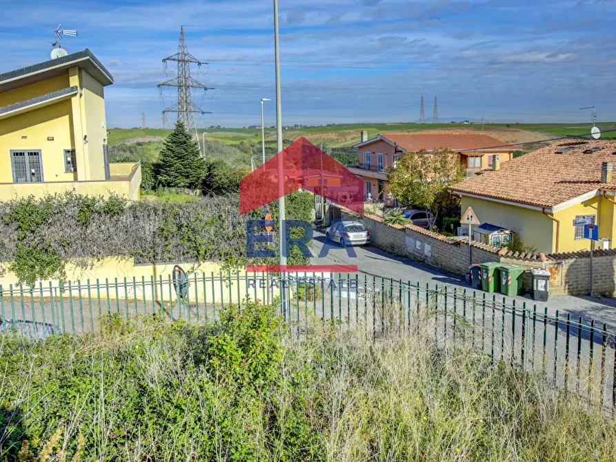 Immagine 8 di Negozio in affitto  in Via Carife 91 a Roma