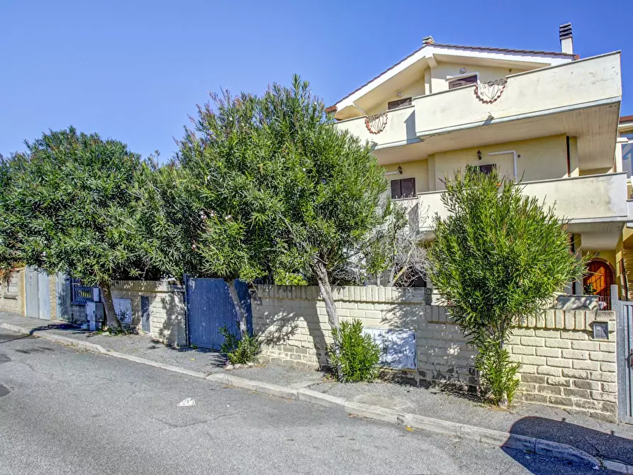 Immagine 20 di Appartamento in vendita  in Via Budapest 7 a Ladispoli