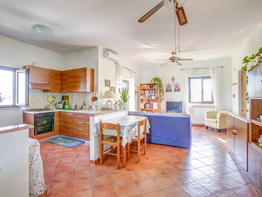 Immagine 8 di Appartamento in vendita  in Via Budapest 7 a Ladispoli