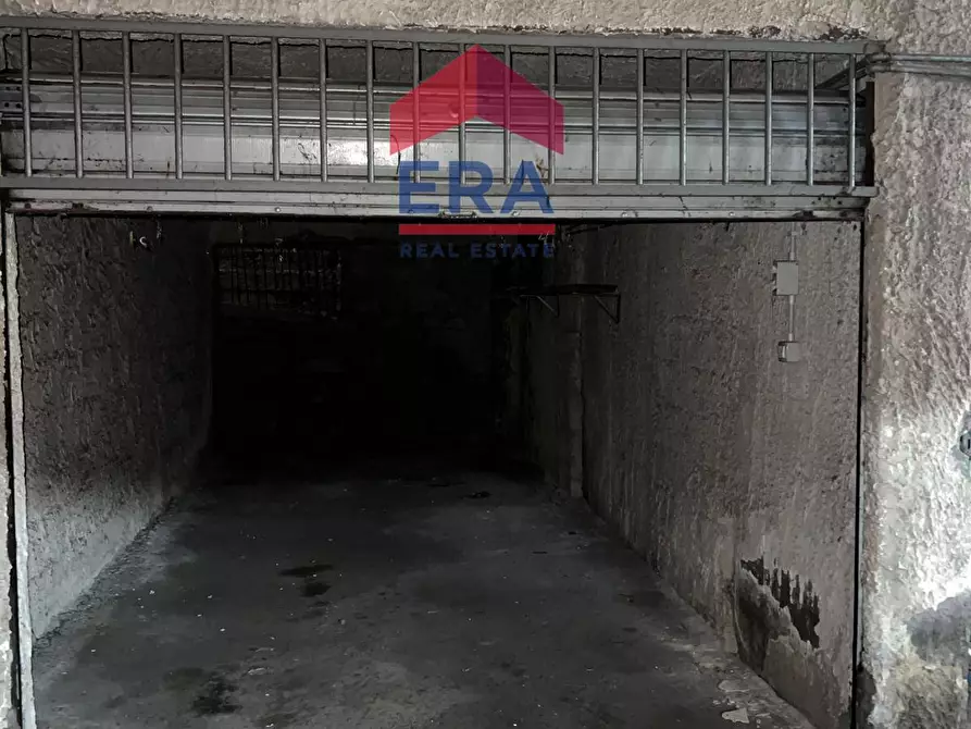 Immagine 5 di Box auto in vendita  in via del Canalicchio 19 a Catania