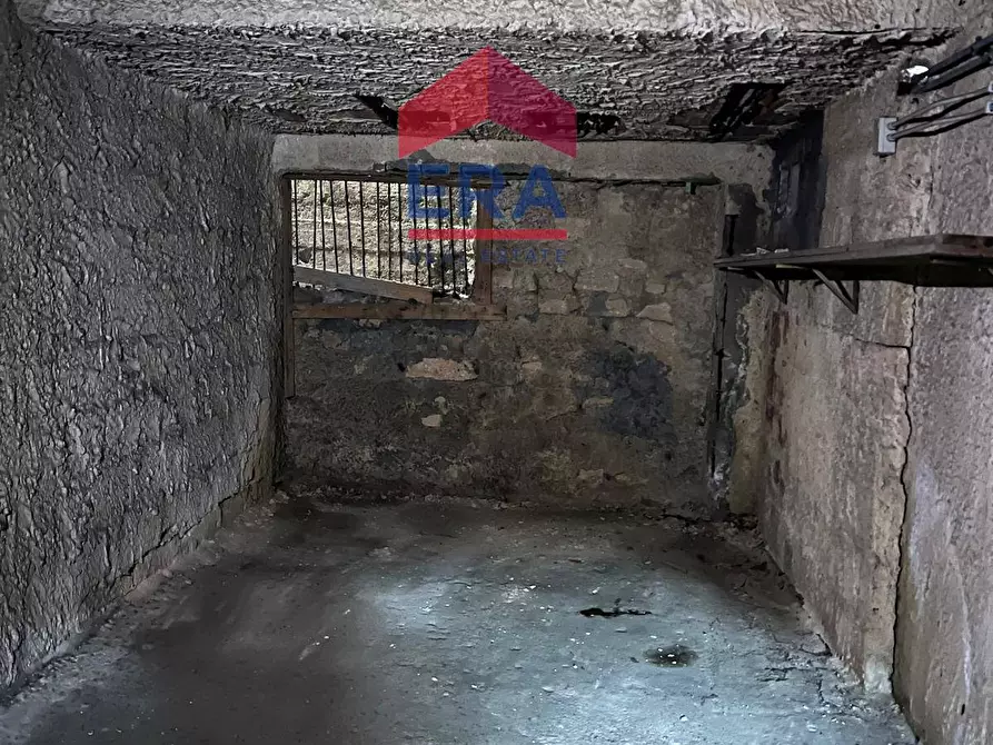 Immagine 6 di Box auto in vendita  in via del Canalicchio 19 a Catania