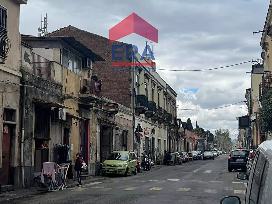 Immagine 5 di Casa indipendente in vendita  in Via Zia Lisa 91 a Catania