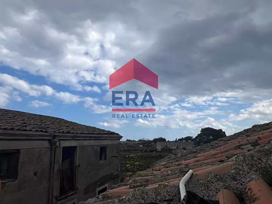 Immagine 33 di Casa indipendente in vendita  in Via Zia Lisa 91 a Catania