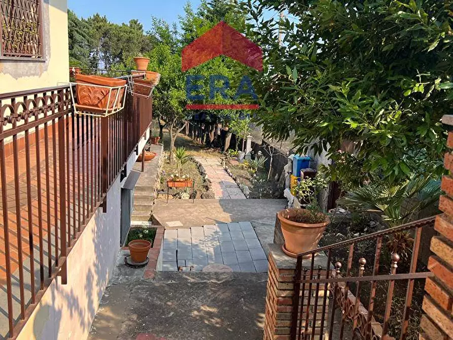 Immagine 2 di Villa in vendita  in Via Grottalunga a Nicolosi